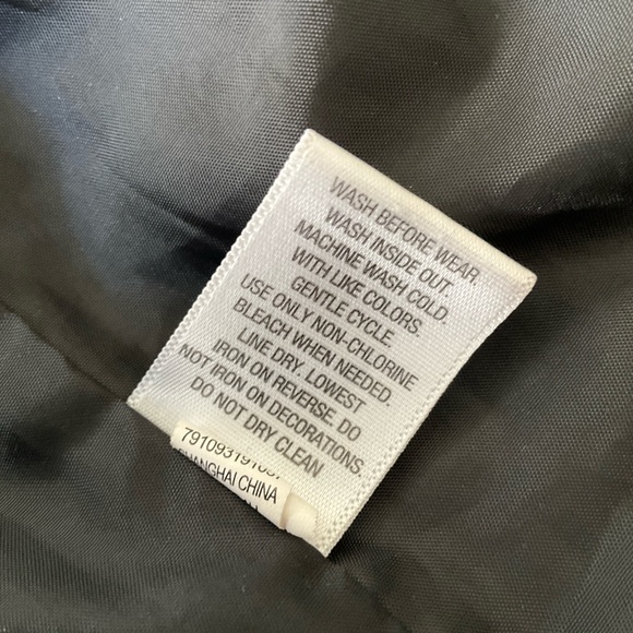 Disney D-Signed Special Edition Descendants Black Moto Faux Leather Girls M - Picture 9 of 13